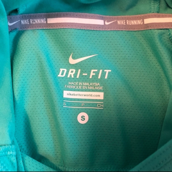 NIKE Element Green Dri-fit Running Hoodie - Picture 4 of 5